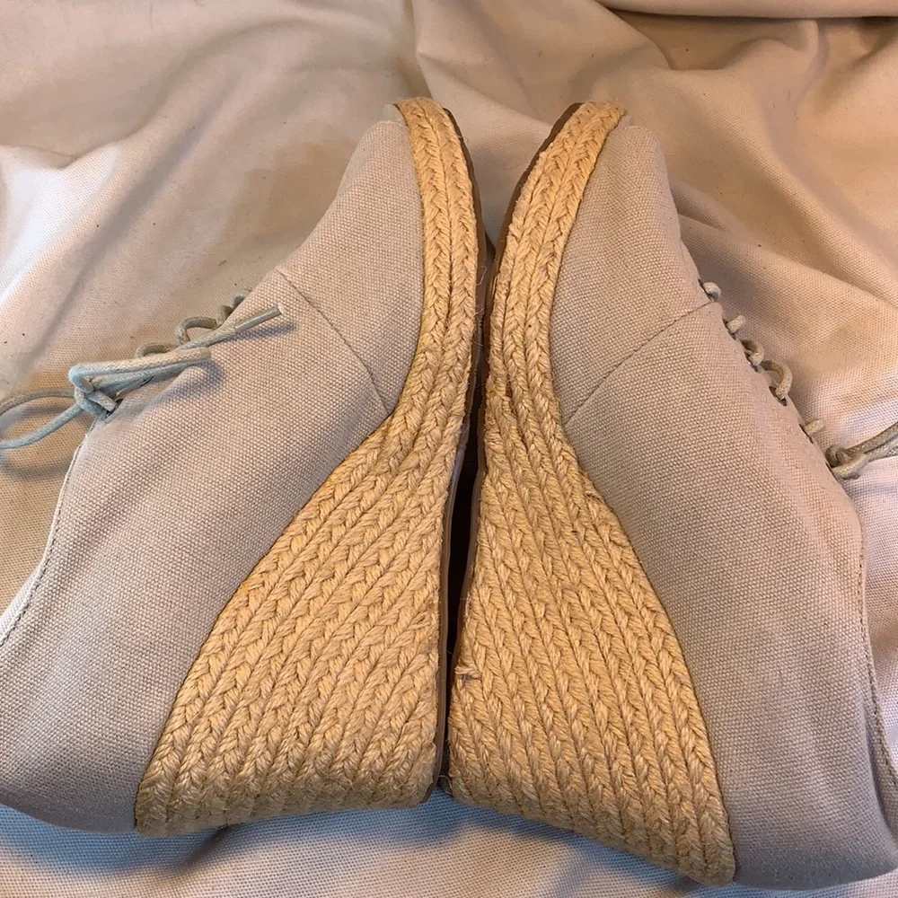 J Jill almost NEW leather/canvas espadrilles